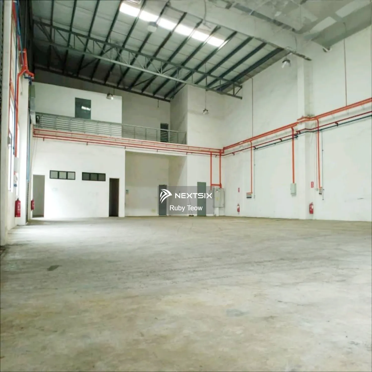 Eco Business Park 1 - Semi-Detached Factory for Rent