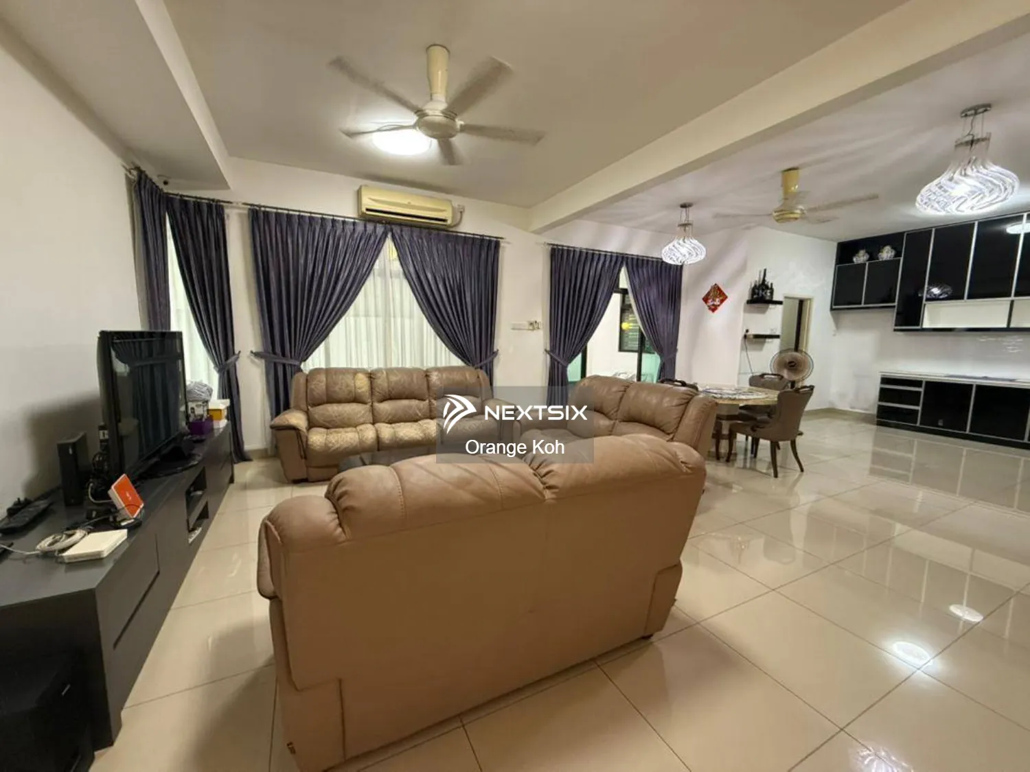 Double Storey Cluster House @ Adda Heights For Sale