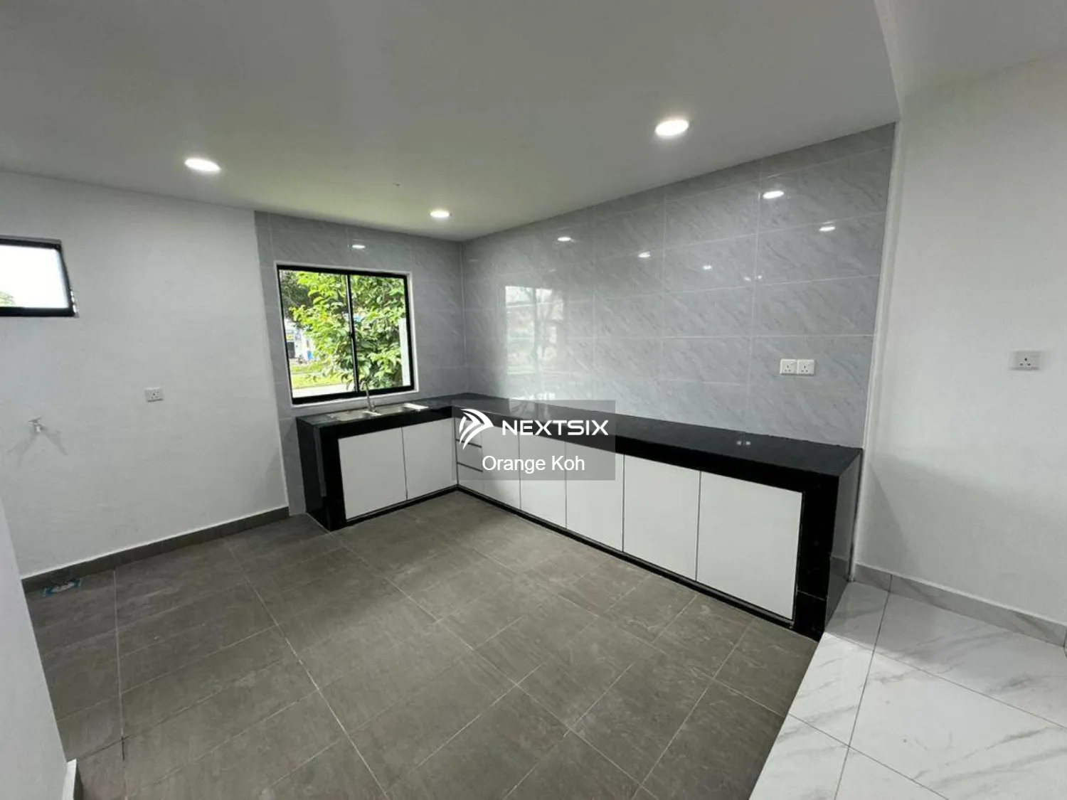 2-sty Terrace/Link House For Sale in Ulu Tiram Johor - Image 5