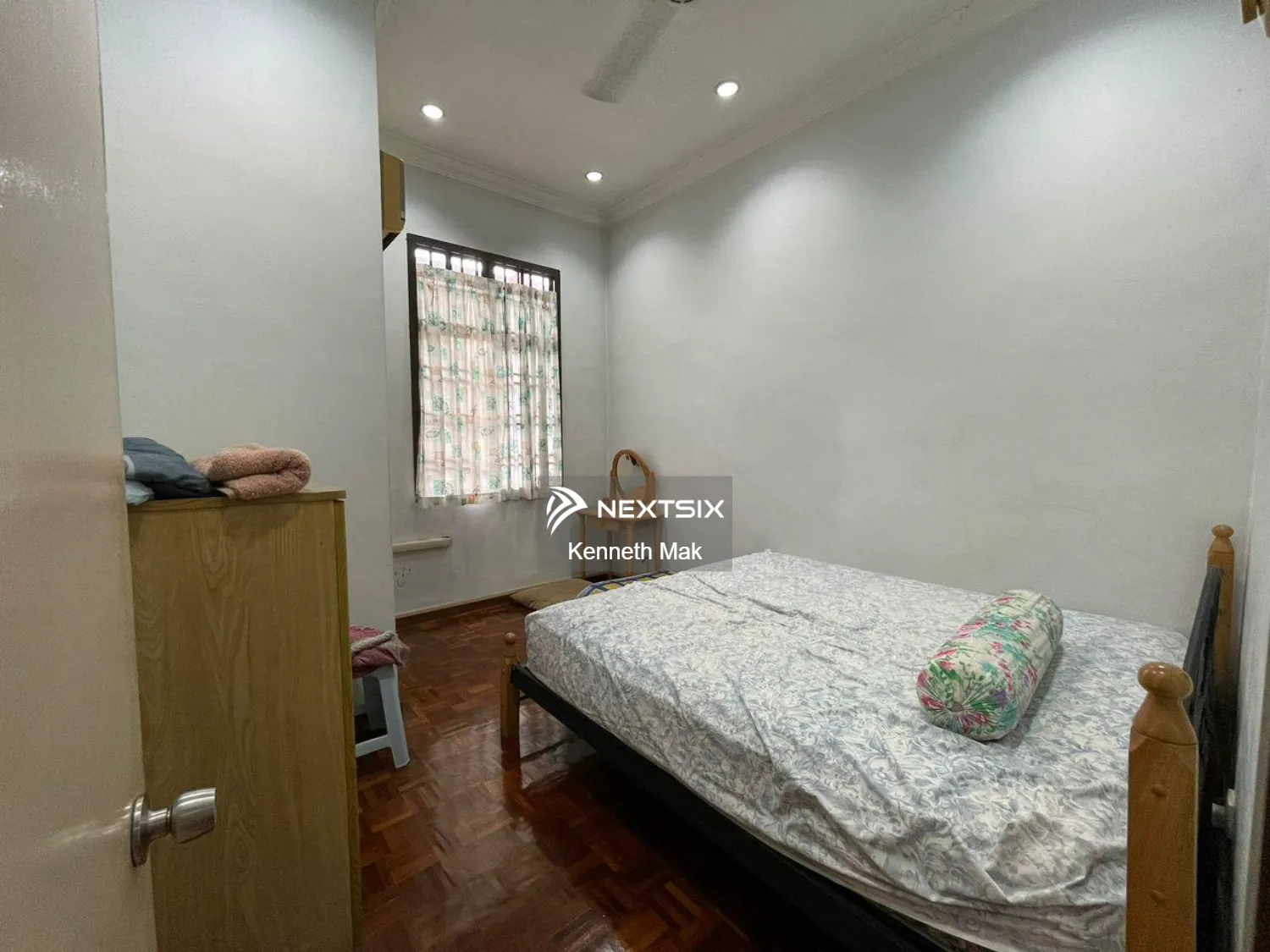 2-sty Terrace/Link House For Sale in Ulu Tiram Johor - Image 7