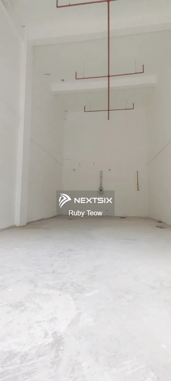 Forest City Duty Free Islands - Shop Lot For Rent