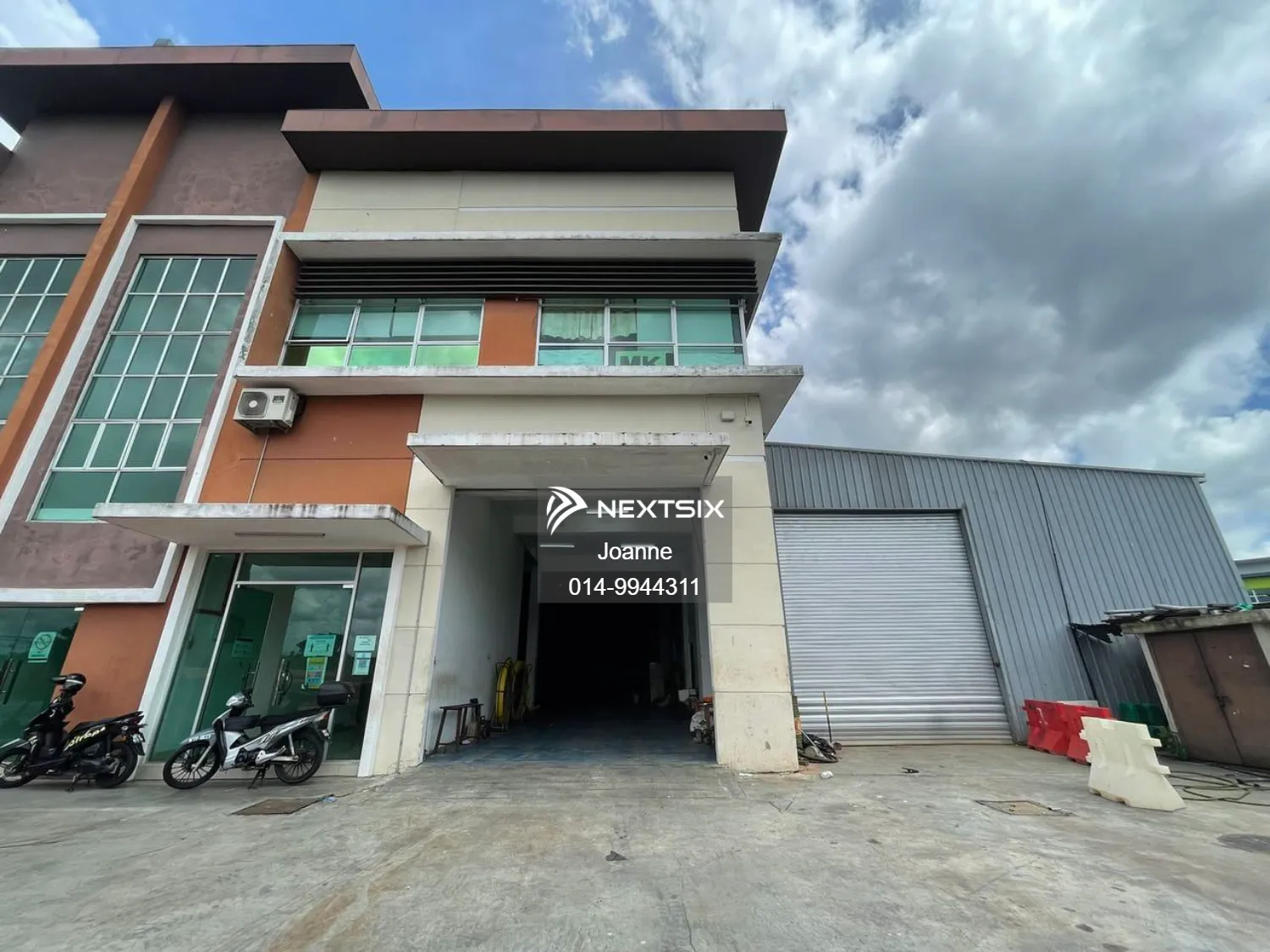 Corner Cluster Factory Kempas Lama, Tiong Nam Industrial Park,Kempas 2