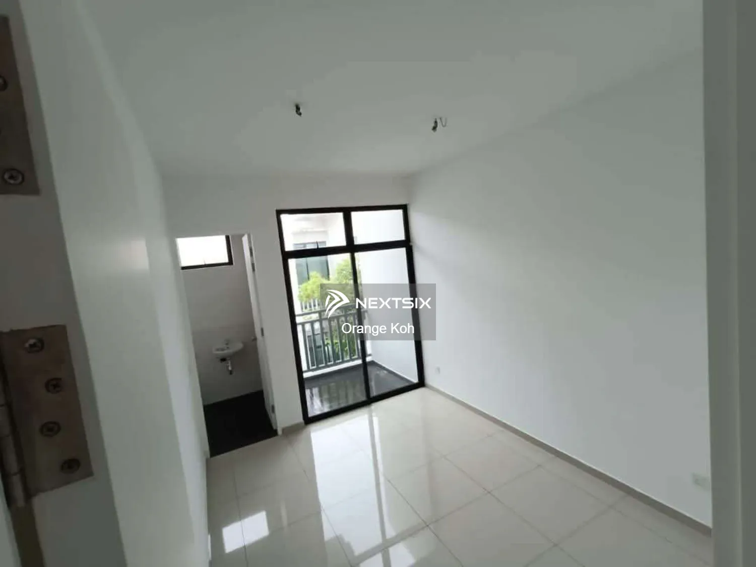 2-sty Terrace/Link House For Sale in Pasir Gudang Johor - Image 2
