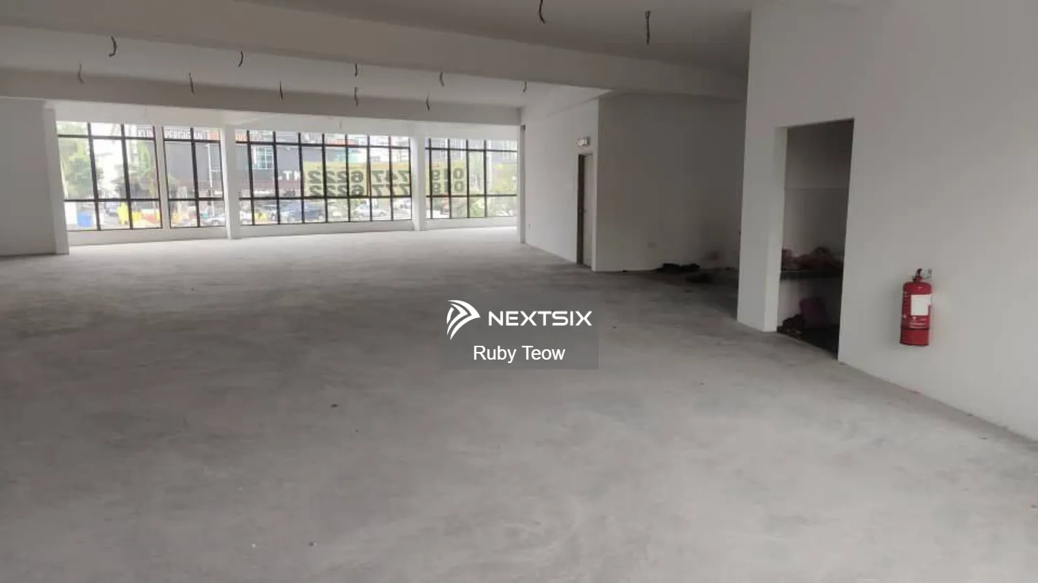 Larkin Jaya - 3 Sty Shop Lot (Intermediate) For Rent