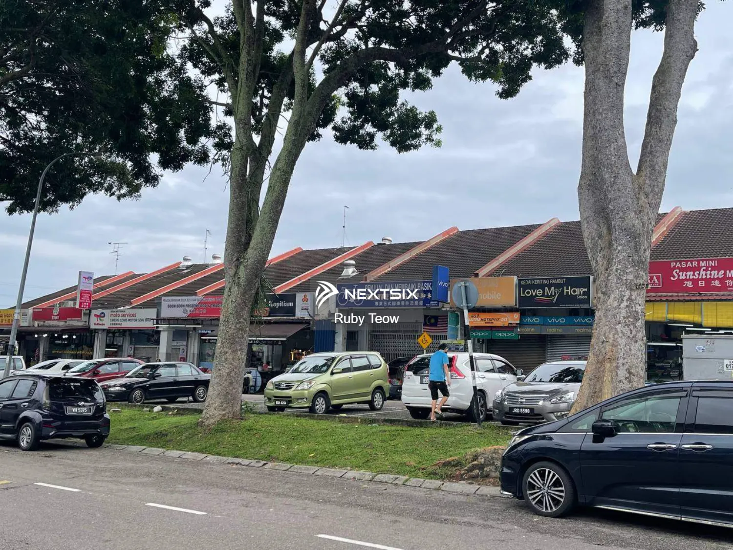 Taman Bukit Indah - 1 Storey Shop Lot (Tenanted) for Sale