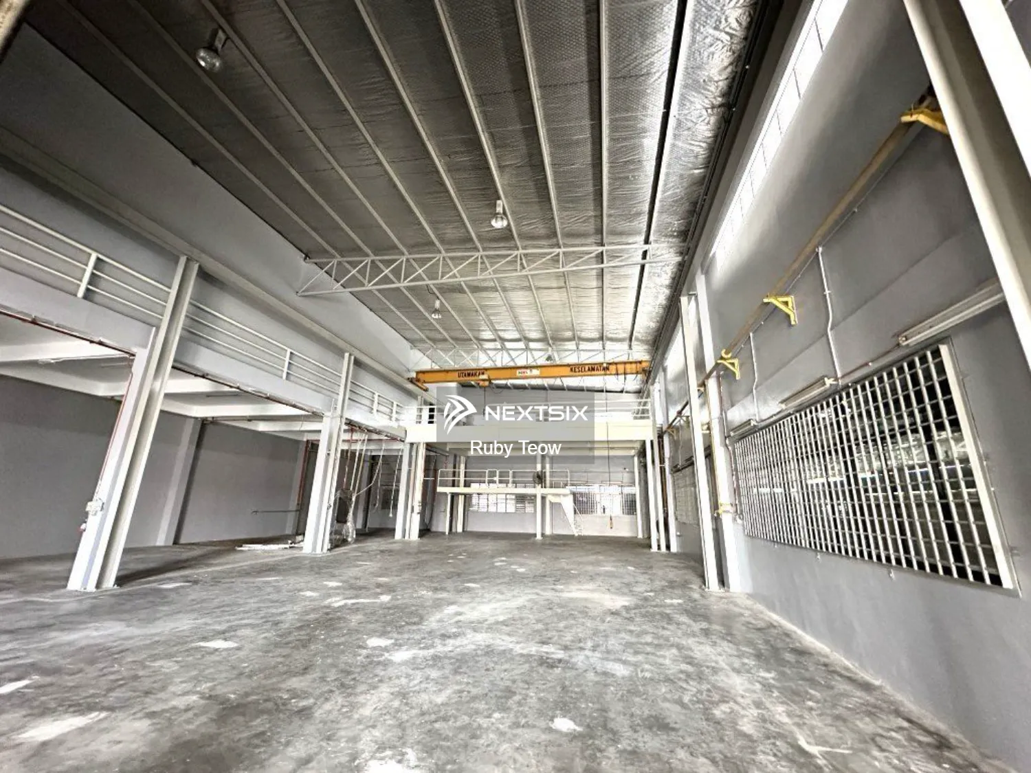 Desa Cemerlang - 1.5 Sty Semi-Detached Factory for Rent