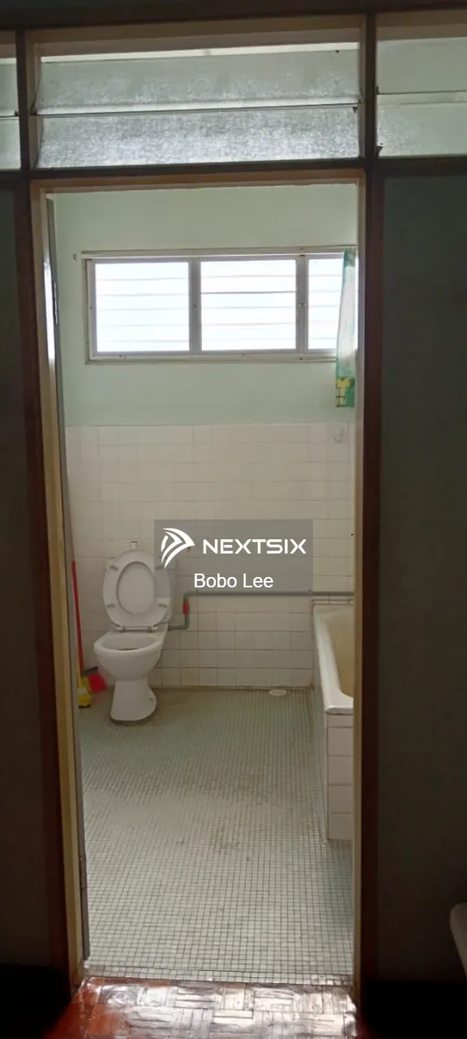 Semi-detached House For Sale in OUG Wilayah Persekutuan Kuala Lumpur - Image 11