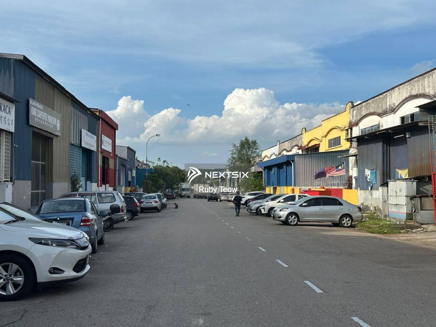Sri Yaacob - 1.5 Storey Terrace Factory (2 Adjoined) for Sale
