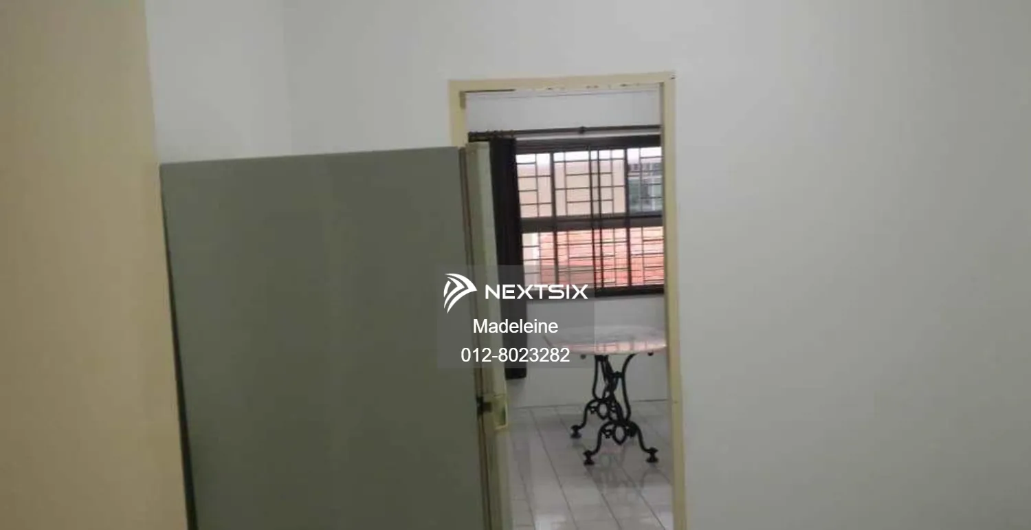 Semi-detached House For Sale in Kota Kinabalu Sabah - Image 11