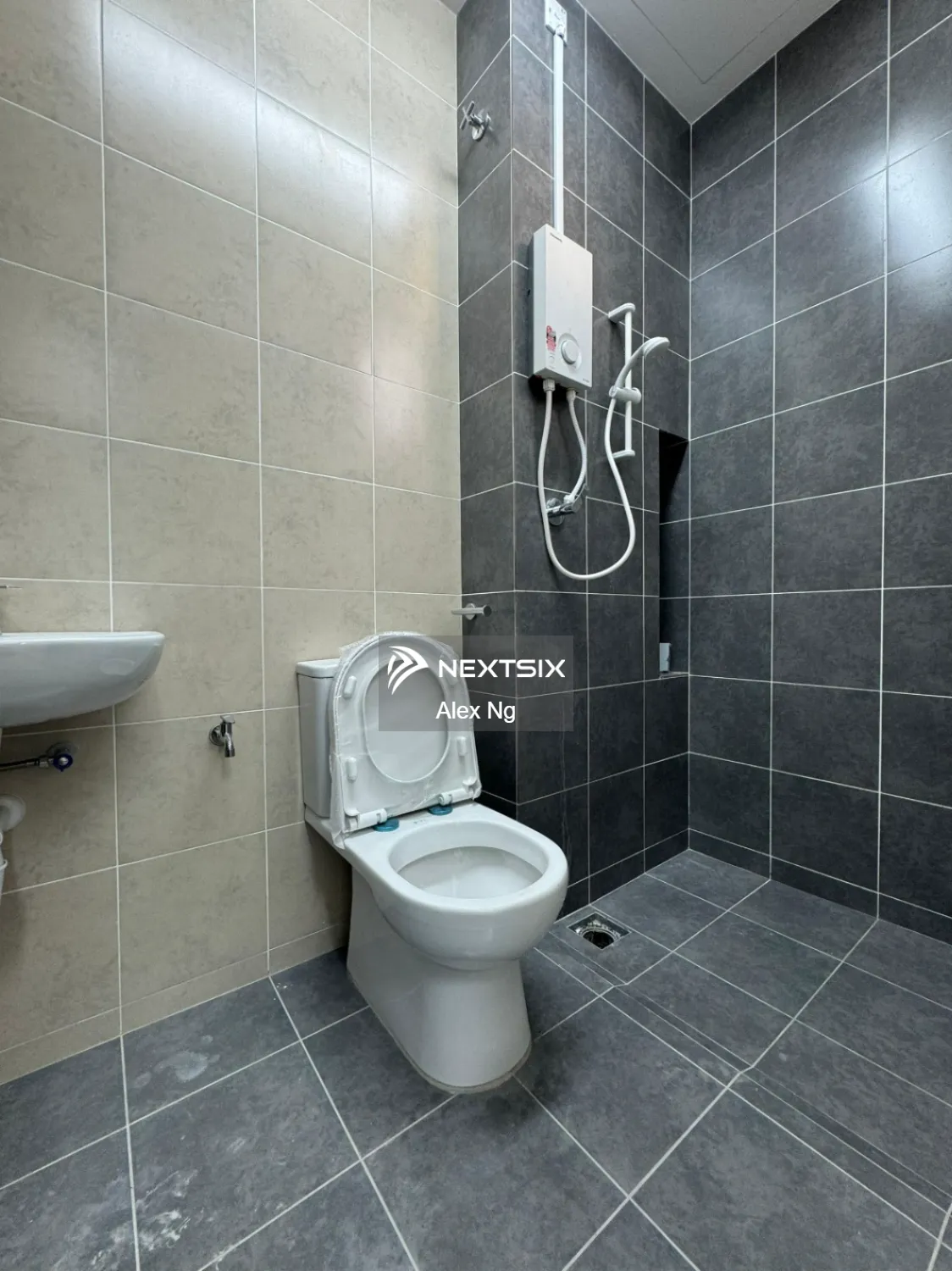 2-sty Terrace/Link House For Rent in Gelang Patah Johor - Image 9