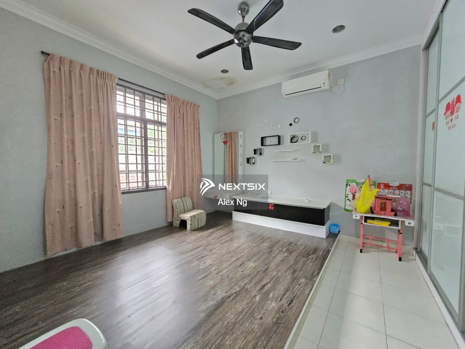 Bungalow For Sale in Gelang Patah Johor - Image 9