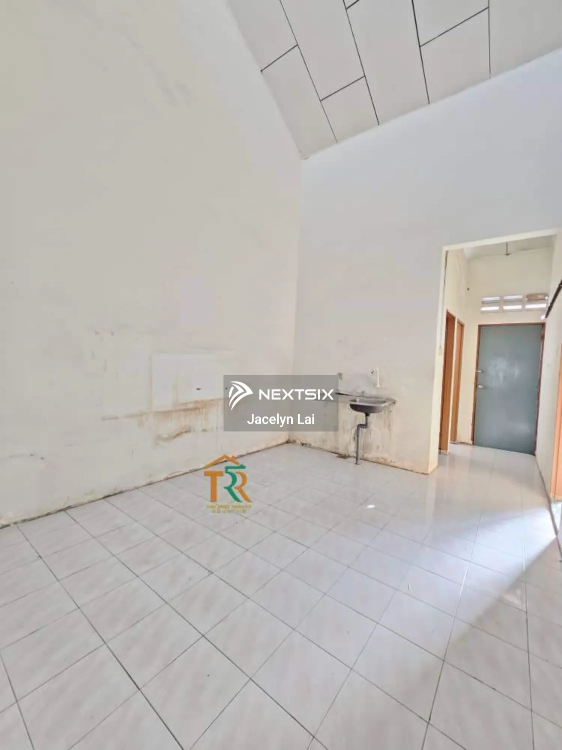 1-sty Terrace/Link House For Sale in Batu Pahat Johor - Image 6