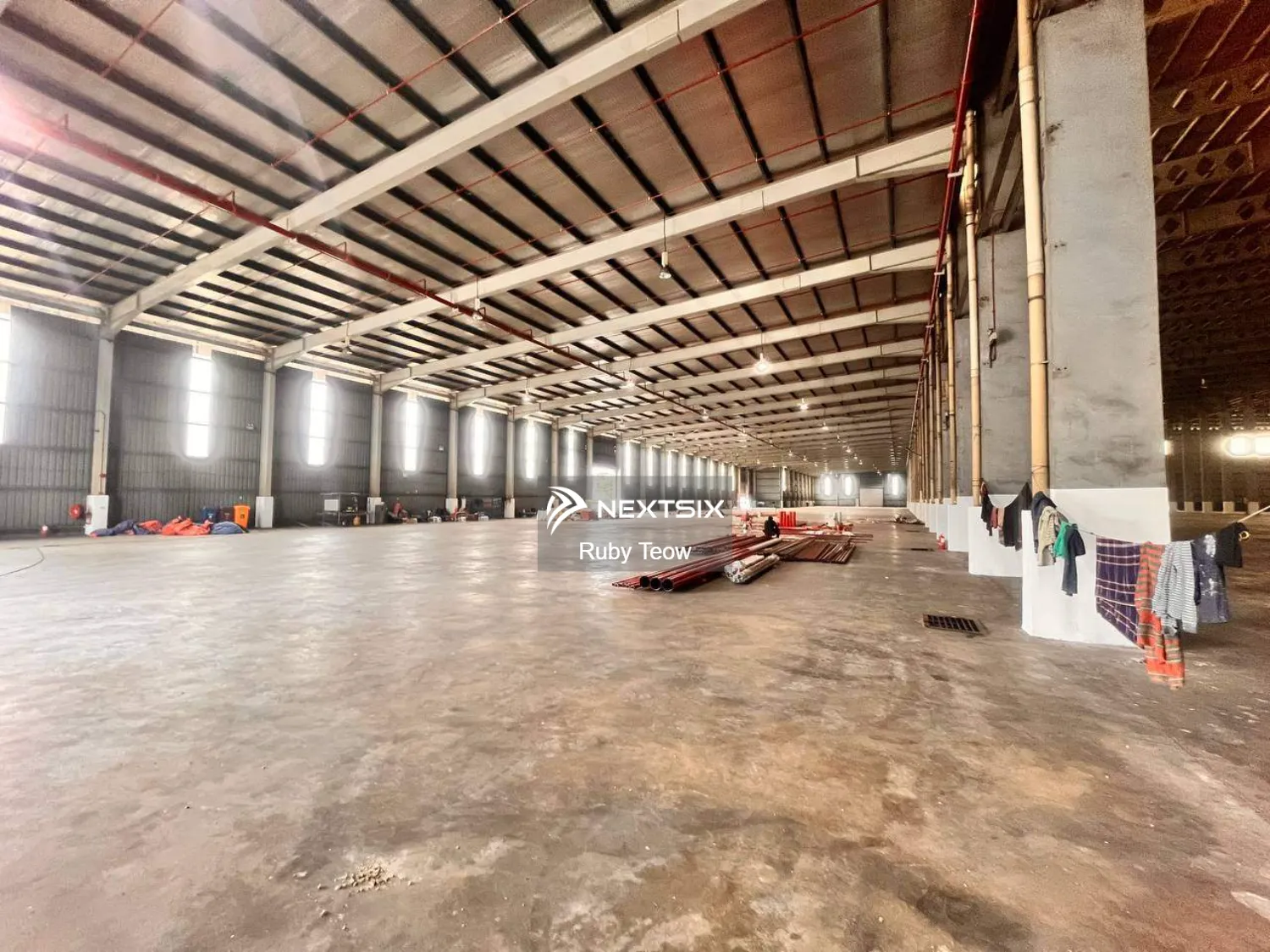 Pasir Gudang - 1 Storey Detached Factory Warehouse with Office for Rent
