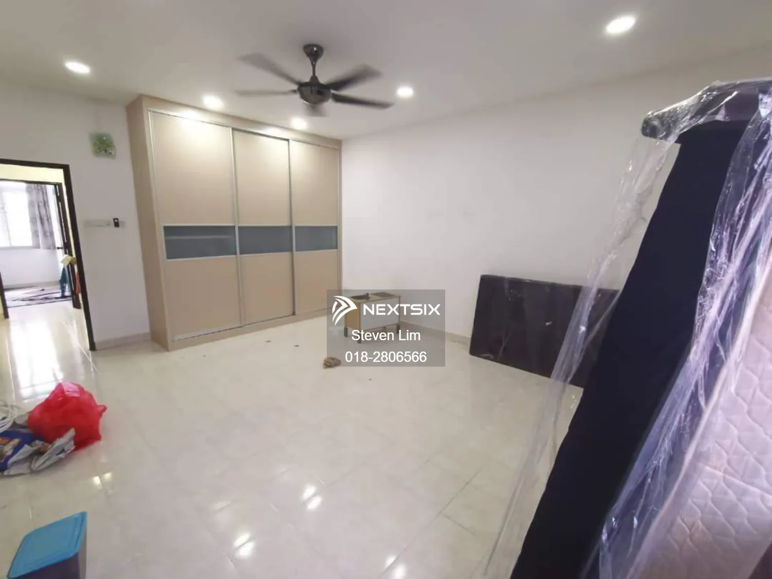 Nusavilla Townhouse