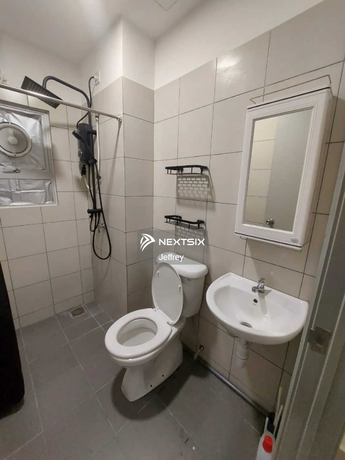 Serviced Residence For Rent in Kajang Selangor - Image 13