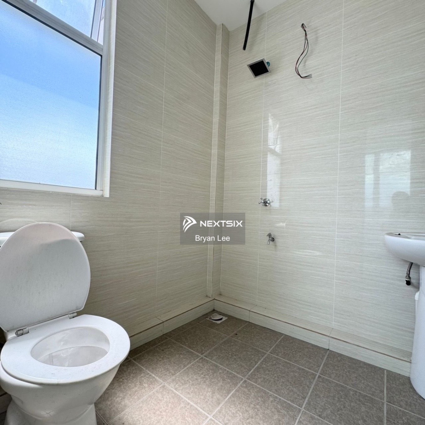 2-sty Terrace/Link House For Sale in Kota Samarahan Sarawak - Image 15