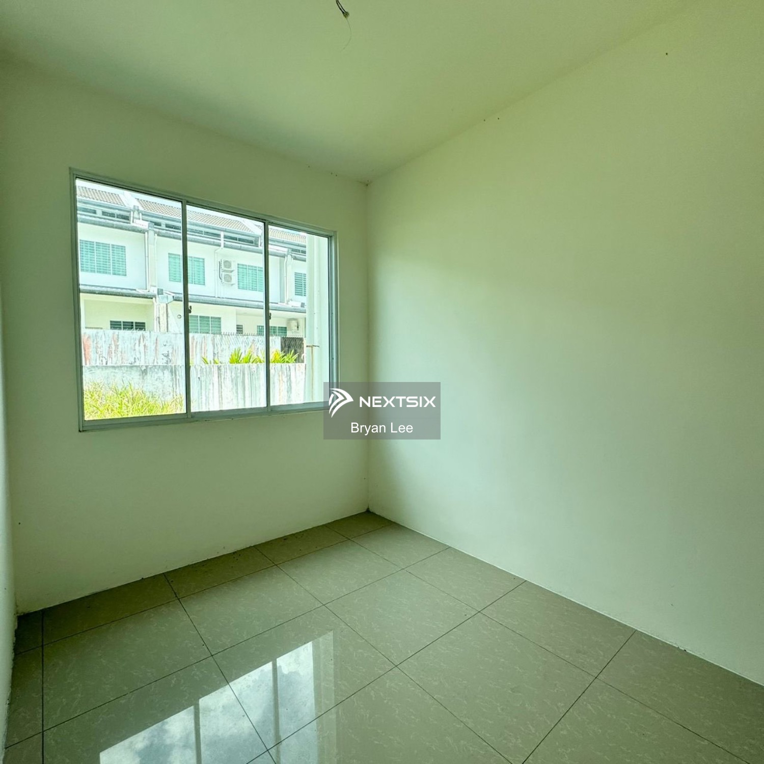 2-sty Terrace/Link House For Sale in Kota Samarahan Sarawak - Image 6