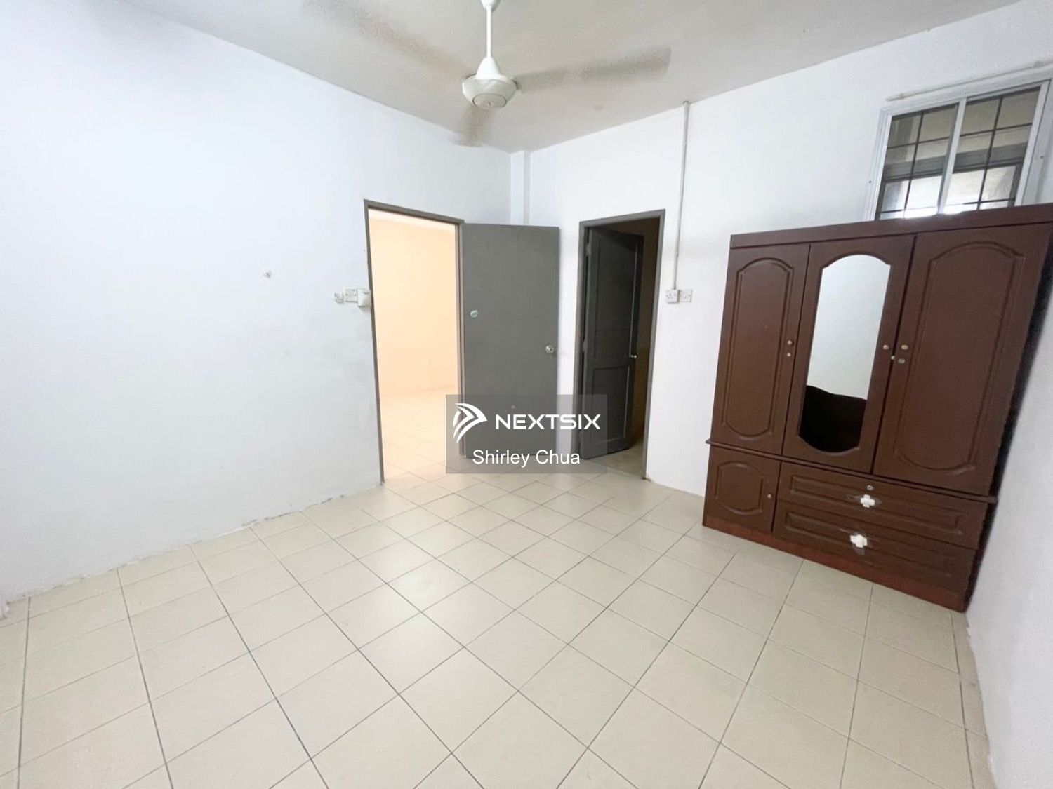 1-sty Terrace/Link House For Sale in Kota Samarahan Sarawak - Image 5