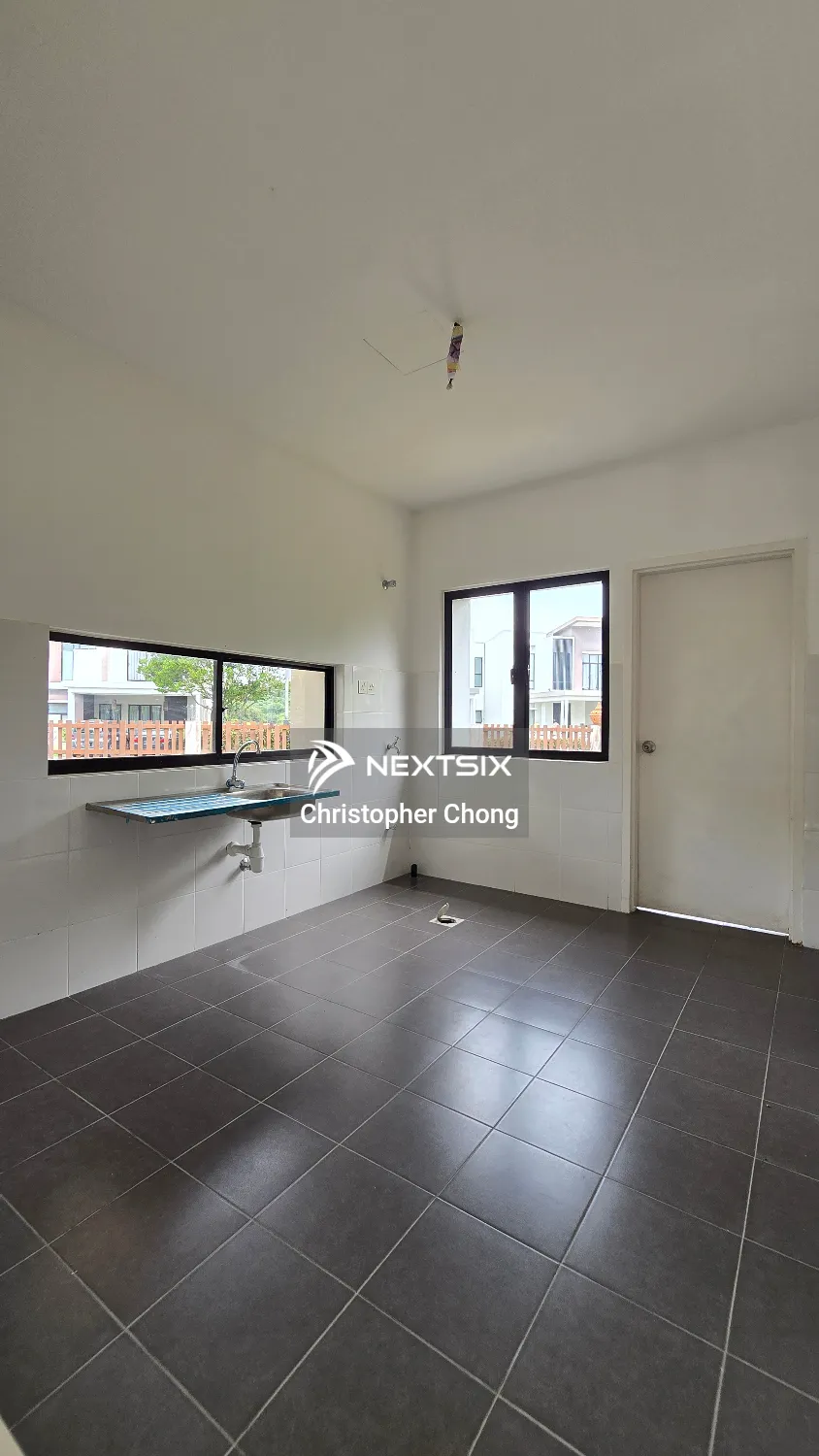 Semi-detached House For Sale in Semenyih Selangor - Image 6