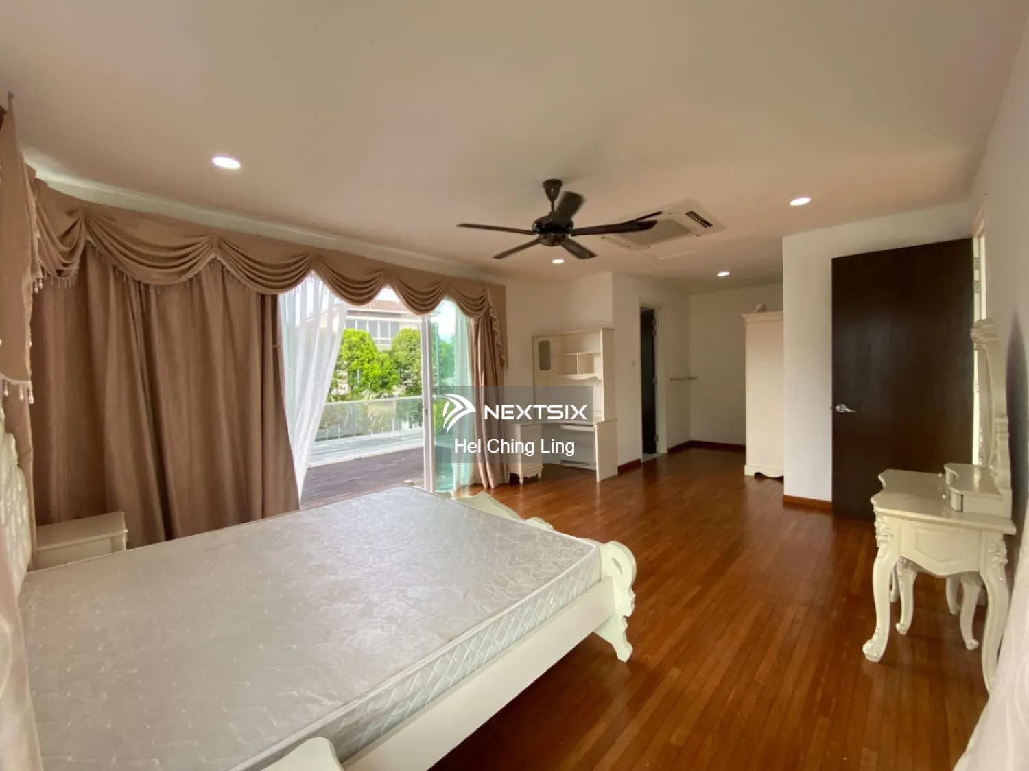 Semi-detached House For Rent in Johor Bahru Johor - Image 11