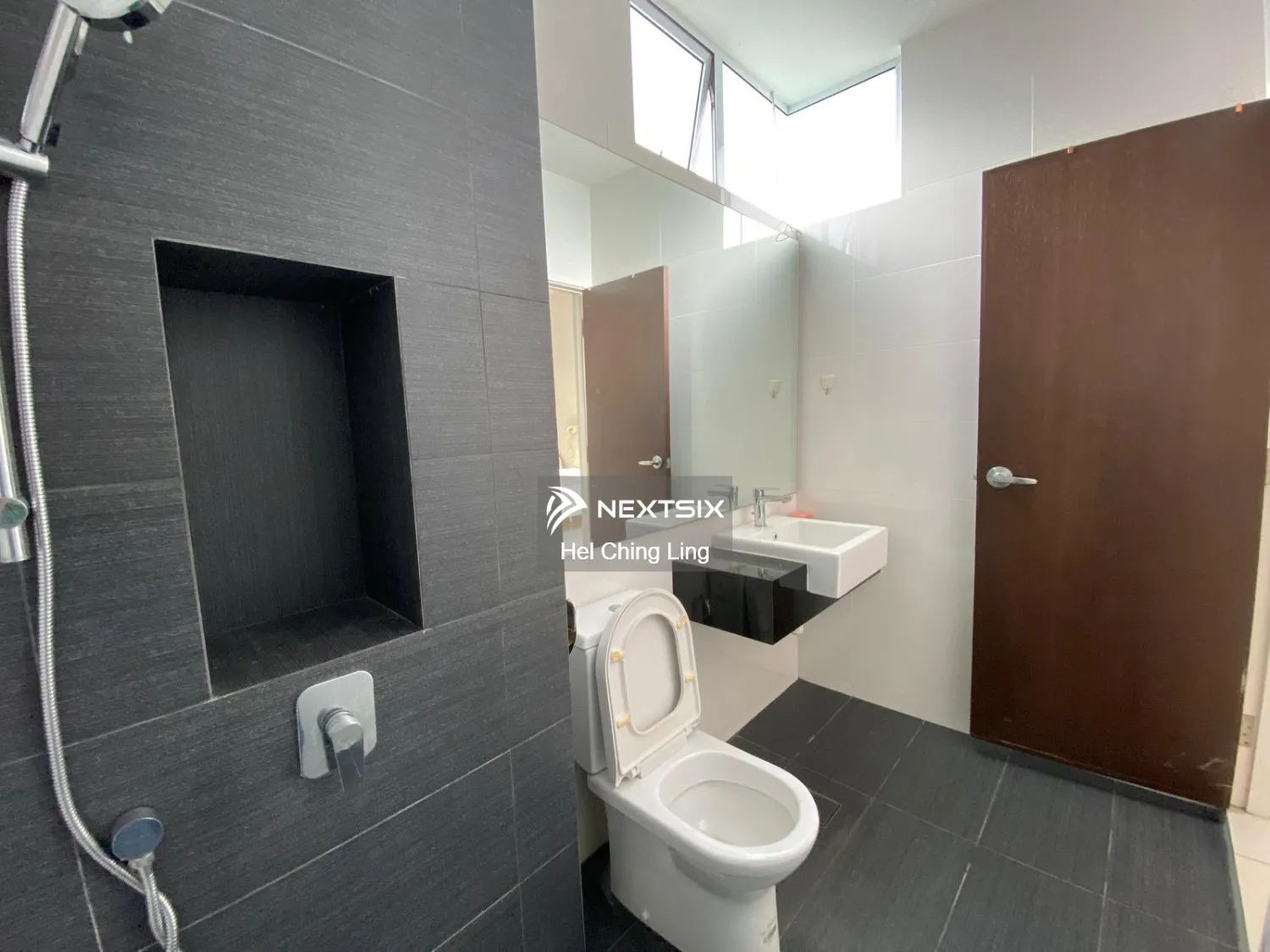 Semi-detached House For Rent in Johor Bahru Johor - Image 17