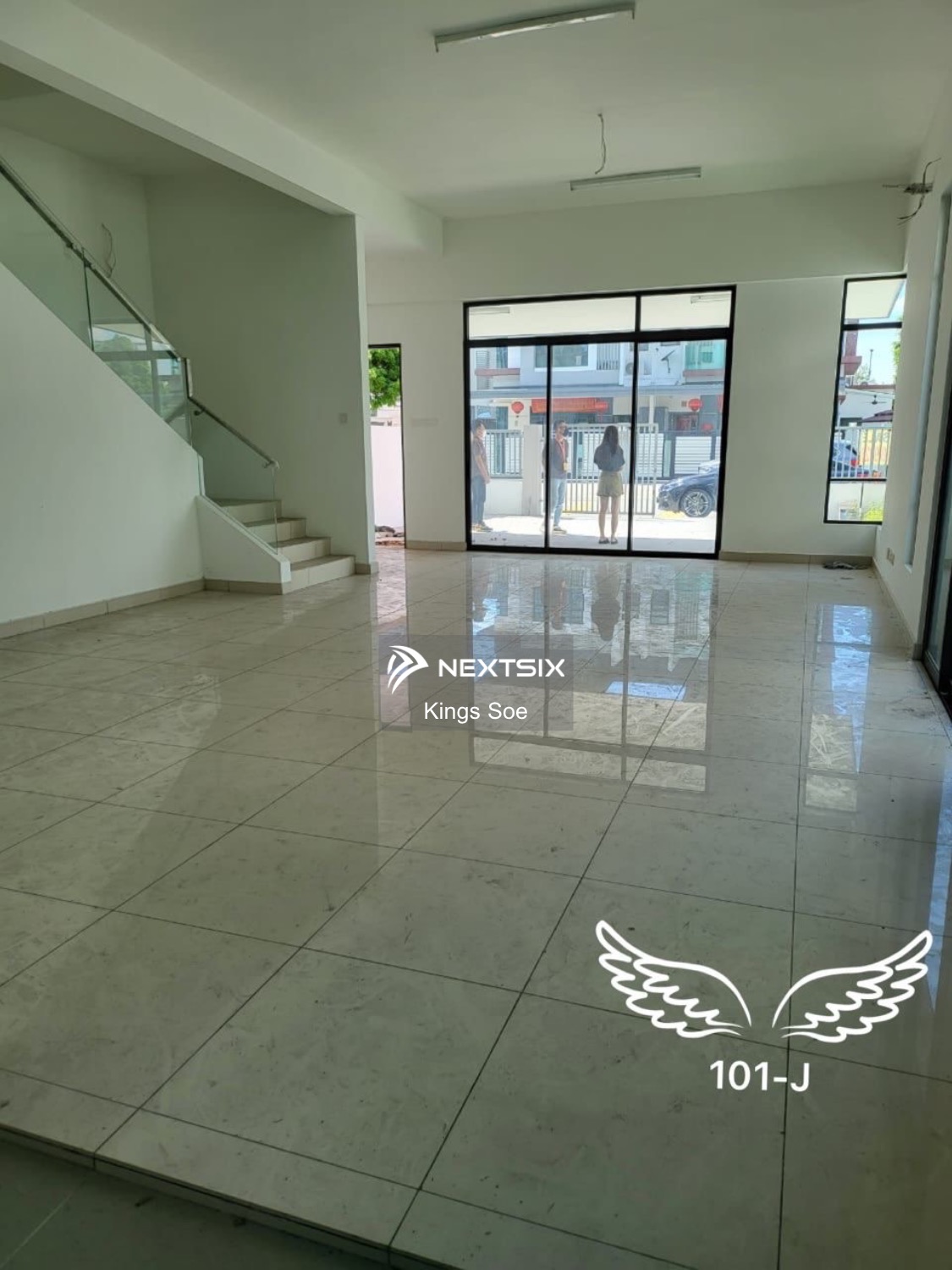 Semi-detached House For Sale in Klang Selangor