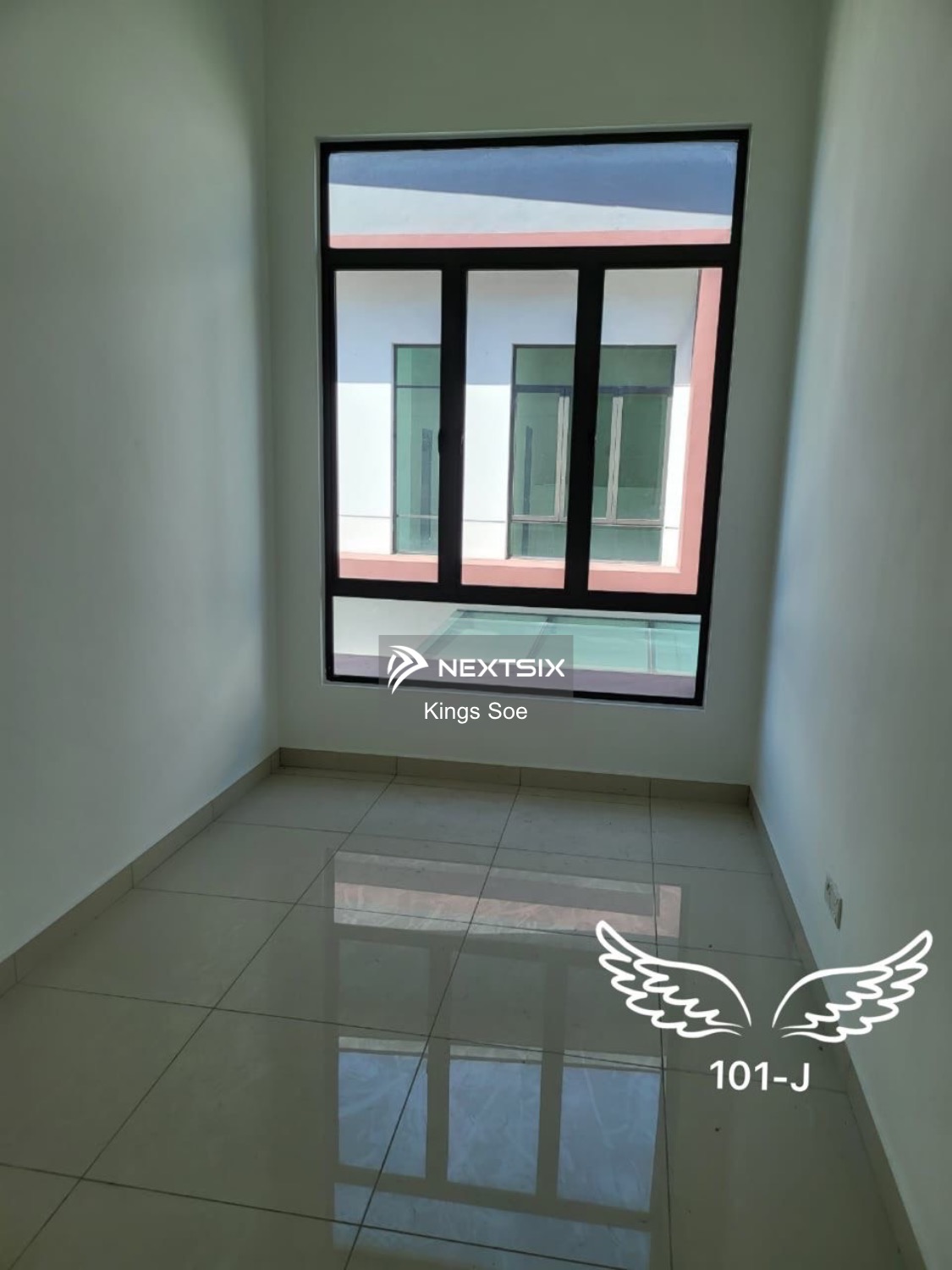 Semi-detached House For Sale in Klang Selangor - Image 5