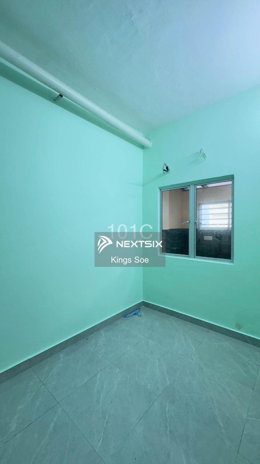 2-sty Terrace/Link House For Rent in Klang Selangor - Image 5