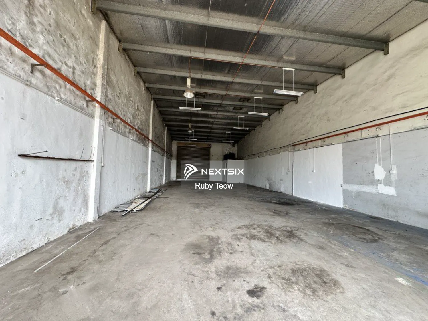 Taman Mount Austin - 1 Storey Terrace Factory for Rent