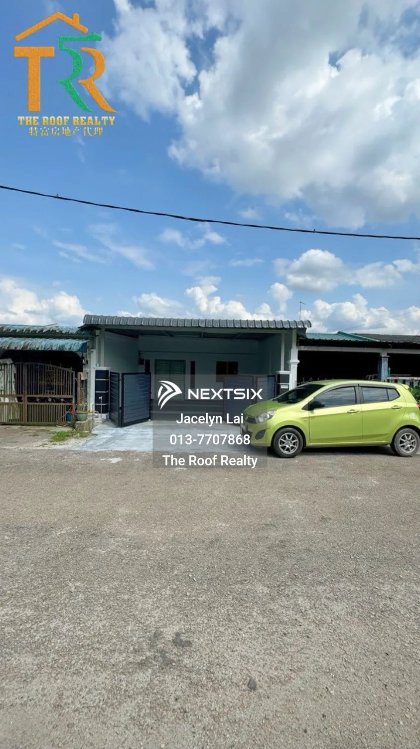Yong Peng Taman Sri Wangi Single Storey Terrace Low Cost House