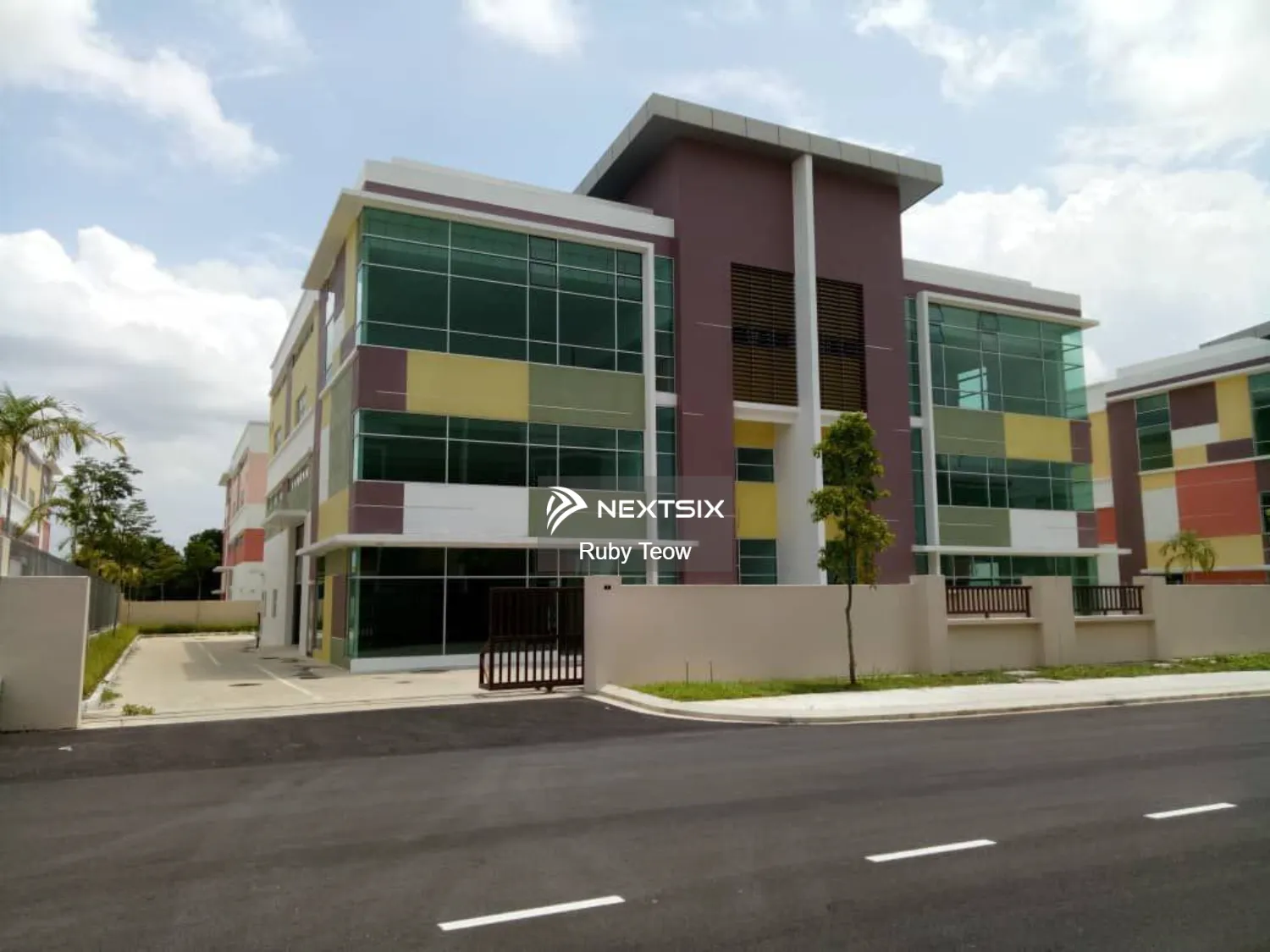 Silc Gelang Patah - 2 Storey Factory for Sale