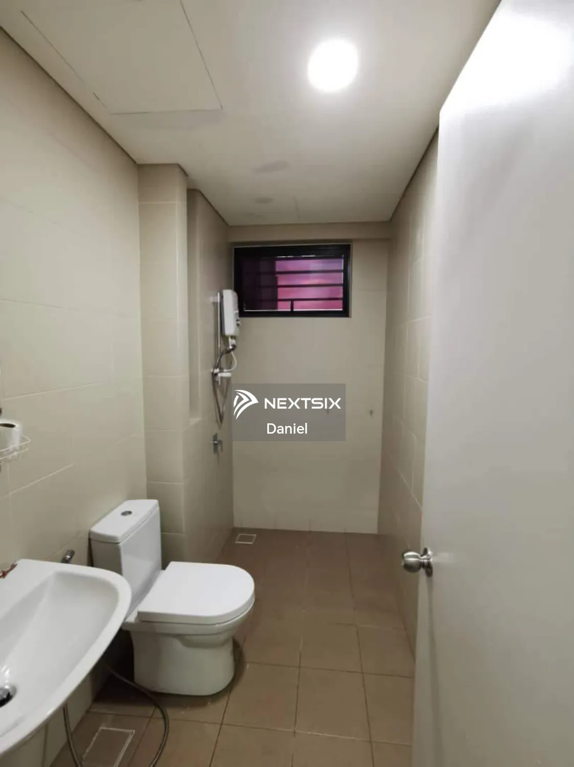 Serviced Residence For Rent in Glenmarie Selangor - Image 6