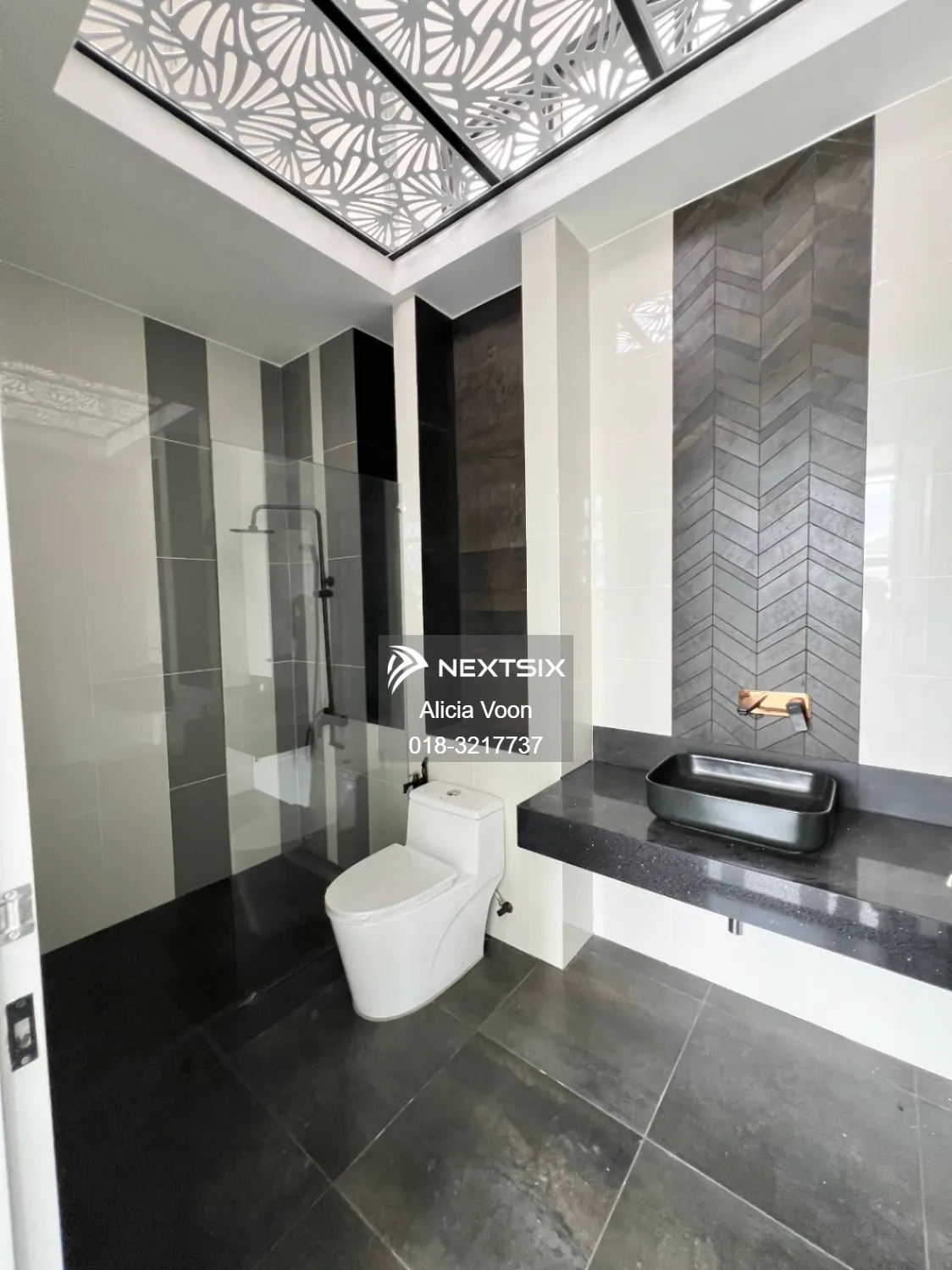 Semi-detached House For Sale in Johor Bahru Johor - Image 8