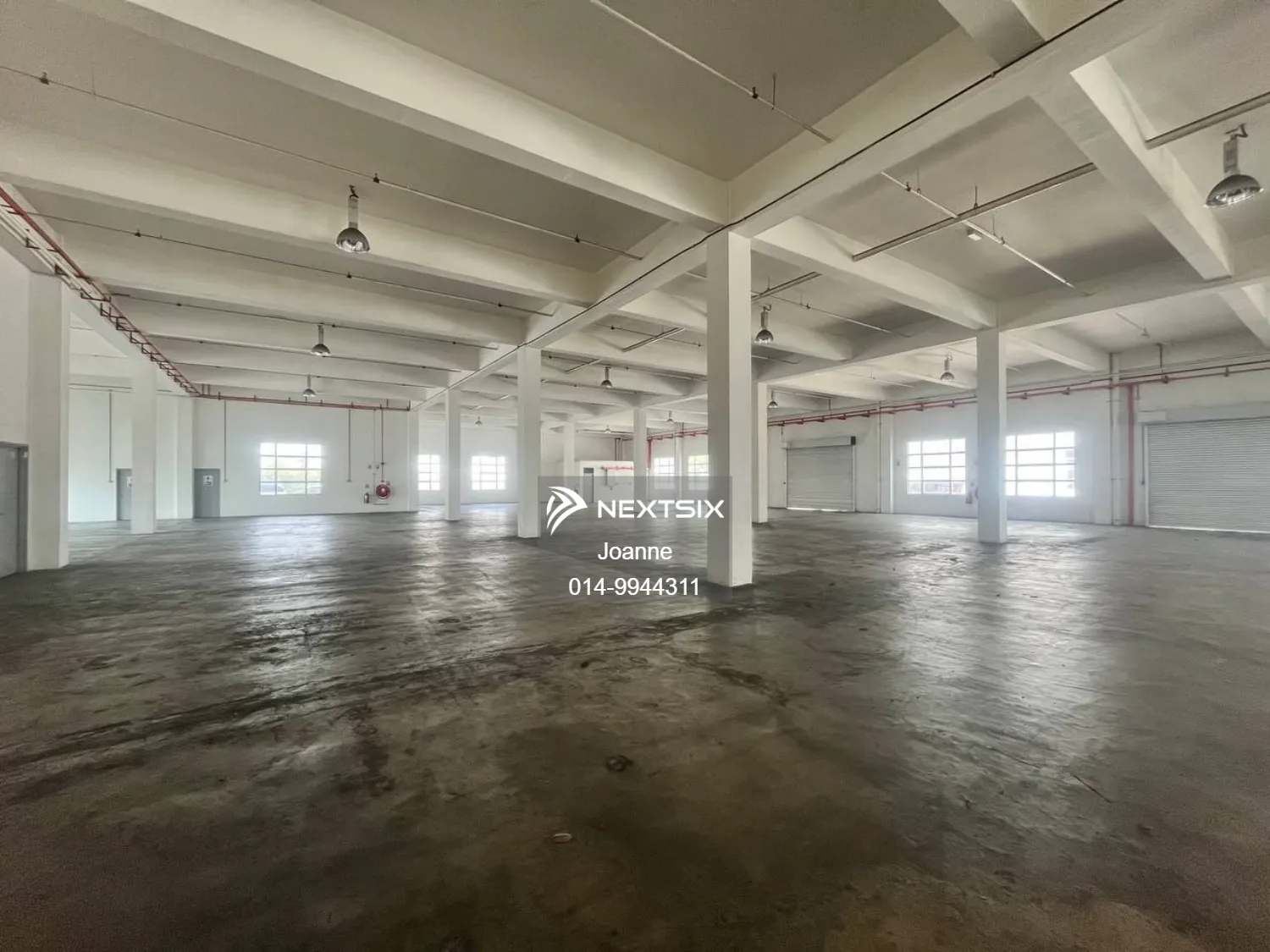 Tampoi, Larkin, Jb Town -Ground & 1st Floor Only
