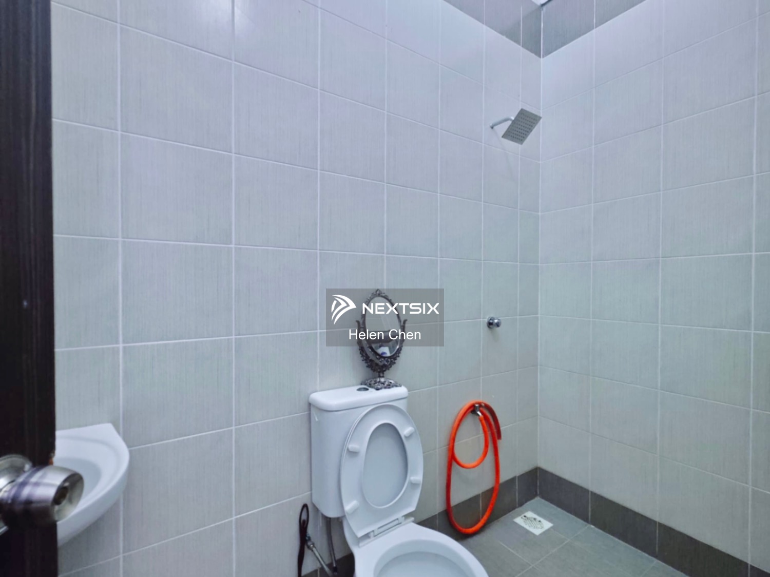 2-sty Terrace/Link House For Sale in Kota Samarahan Sarawak - Image 8