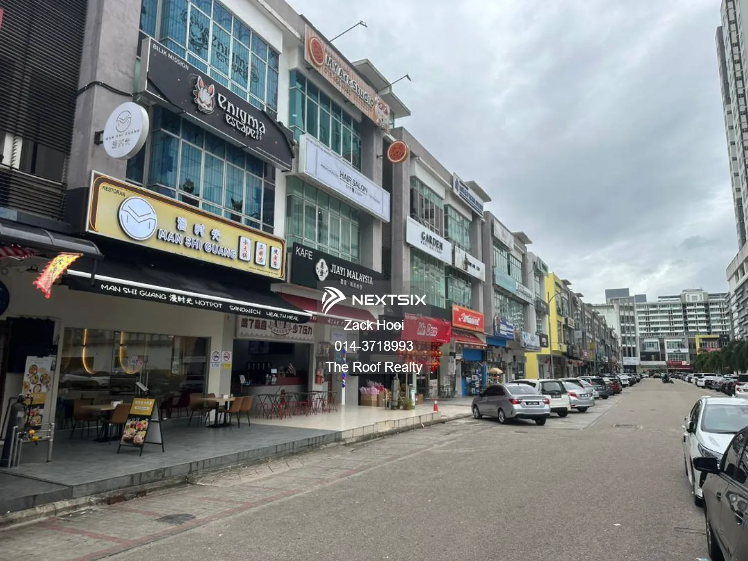 Taman Mount Austin Commercial @ Austin Height Same row with Lalabot Most Clouded Area Gound Floor Shoplot For Rent