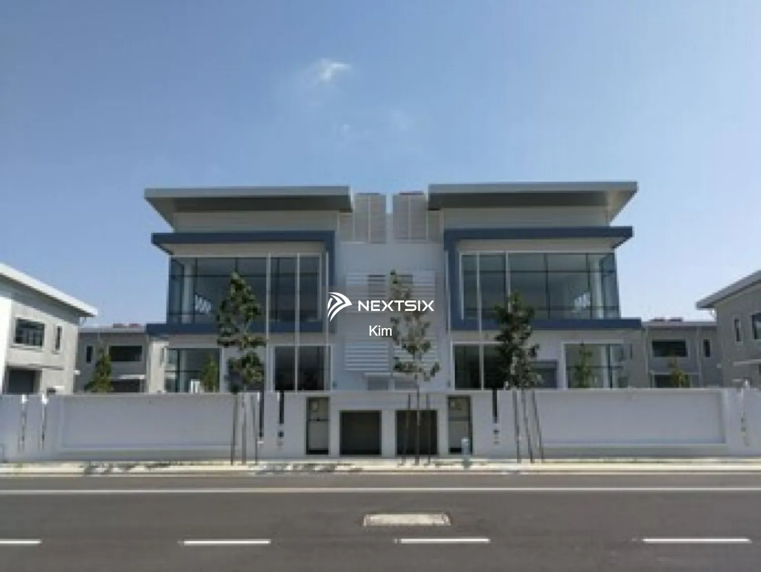 Gateway 16, Jalan Astana, Bukit Raja,