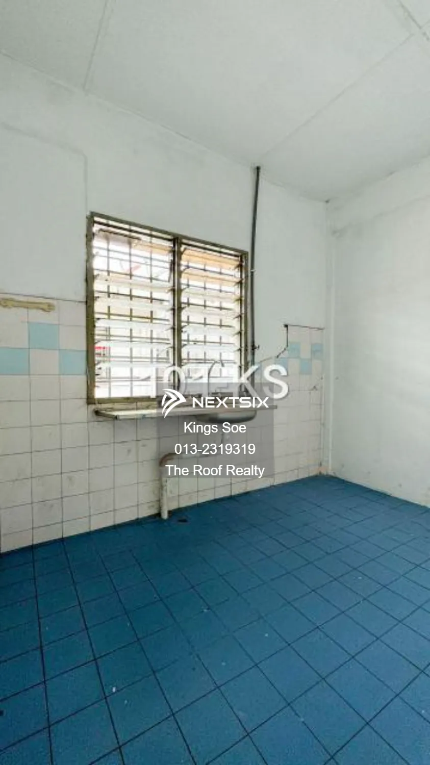 Townhouse For Rent in Klang Selangor - Image 5