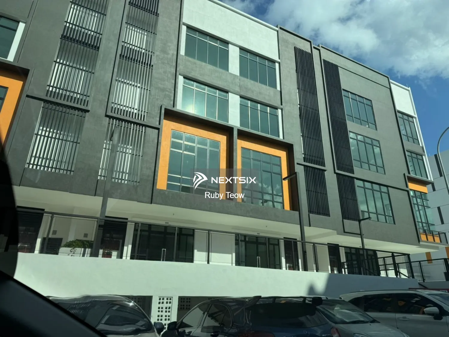 Pelangi Avenue - Shop Lot (Ground_1st) for Rent