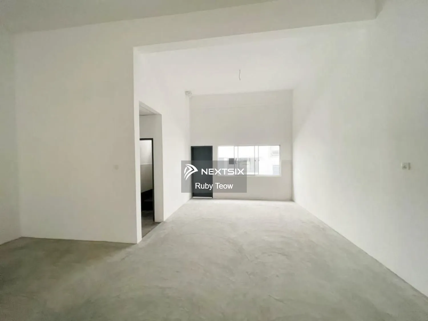 Austin Crest @ Emerald - New 3 Storey Shop Lot for Rent