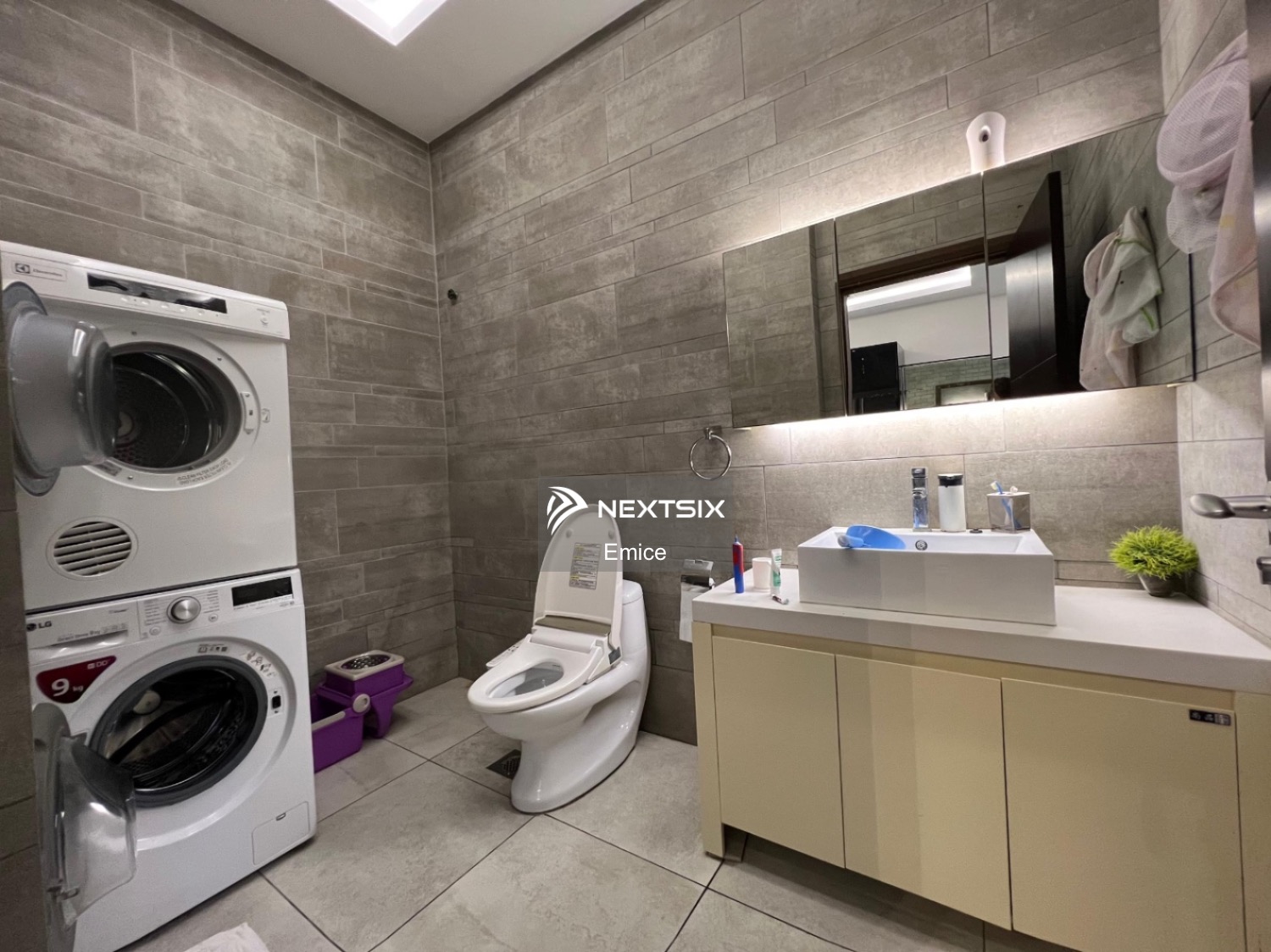 2.5-sty Terrace/Link House For Sale in Kota Kinabalu Sabah - Image 11