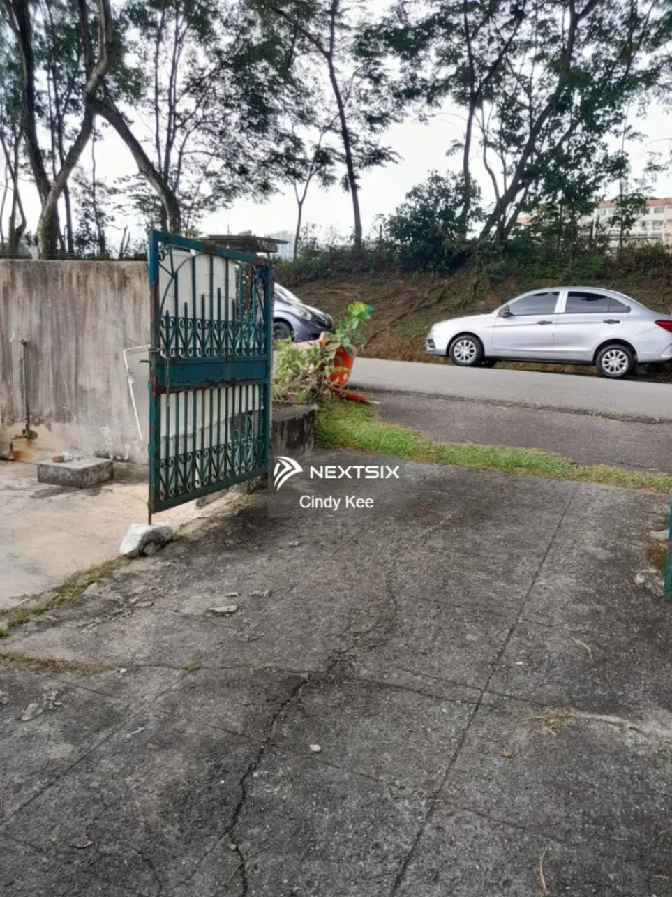 2-sty Terrace/Link House For Sale in Petaling Jaya Selangor - Image 4