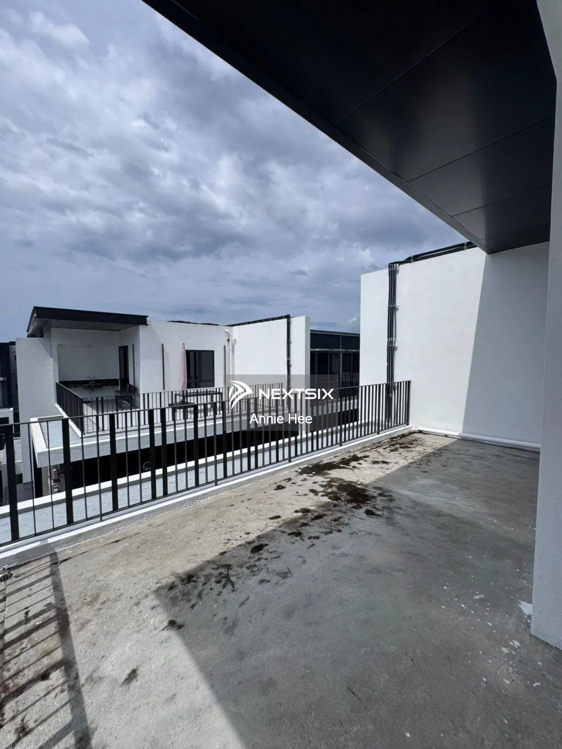 3 Storey Semi-detached Homes For Sale in Likas Sabah - Image 9