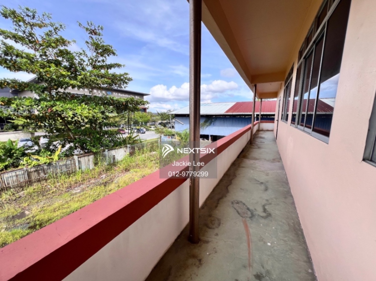 Warehouse For Rent in Kuching Sarawak - Image 9