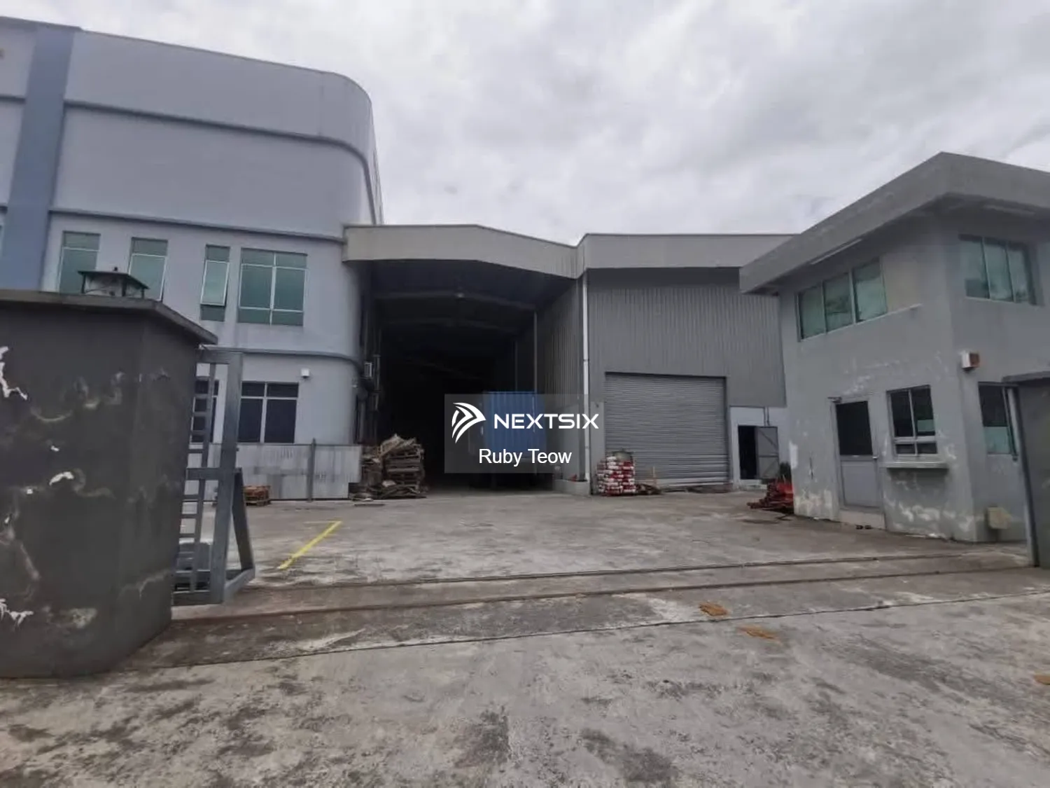 Bandar Seri Alam - Detached Factory with Office for Sale