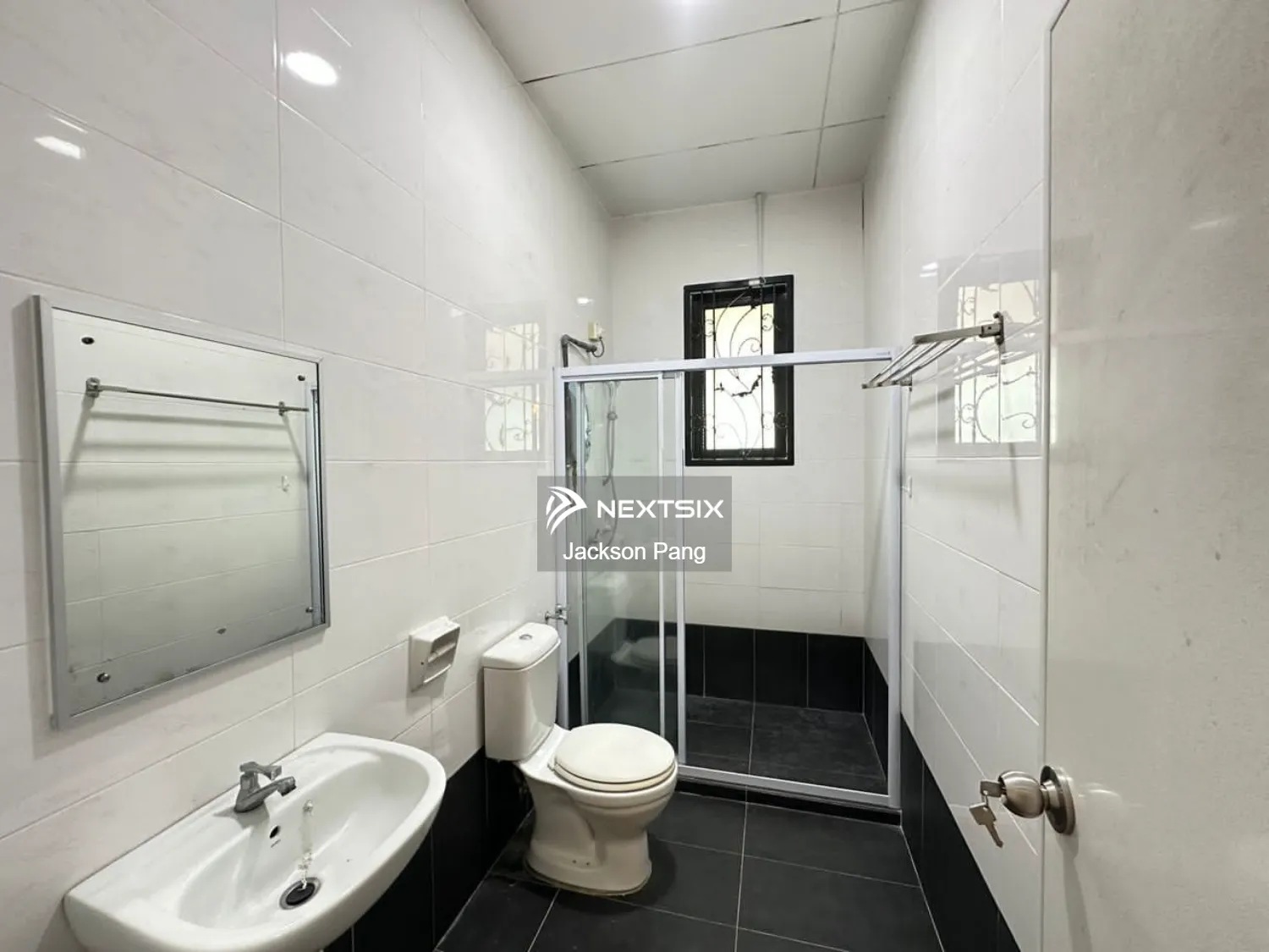 Semi-detached House For Sale in Kulai Johor - Image 7
