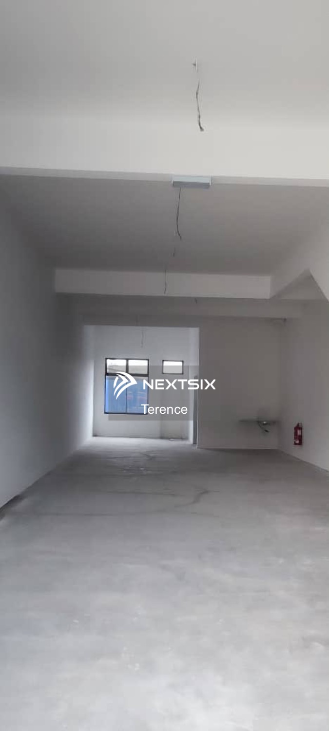 Shop Office For Rent in Ulu Tiram Johor - Image 5