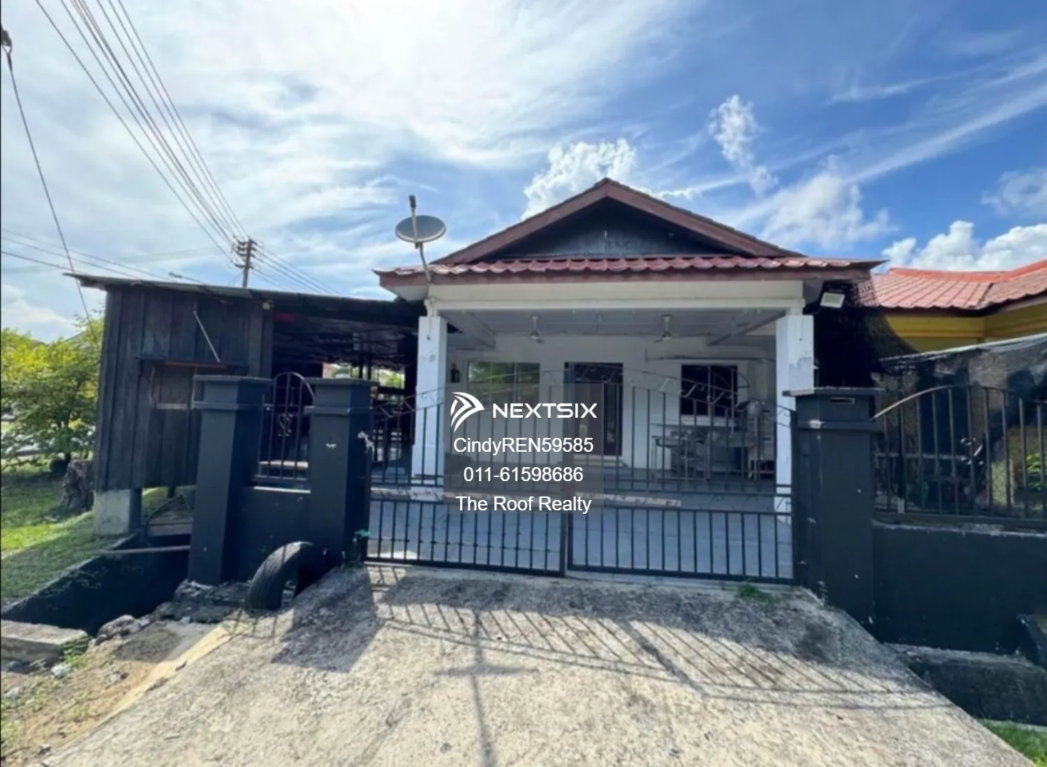Single Storey Intermediate Terrace Corner - Senadin