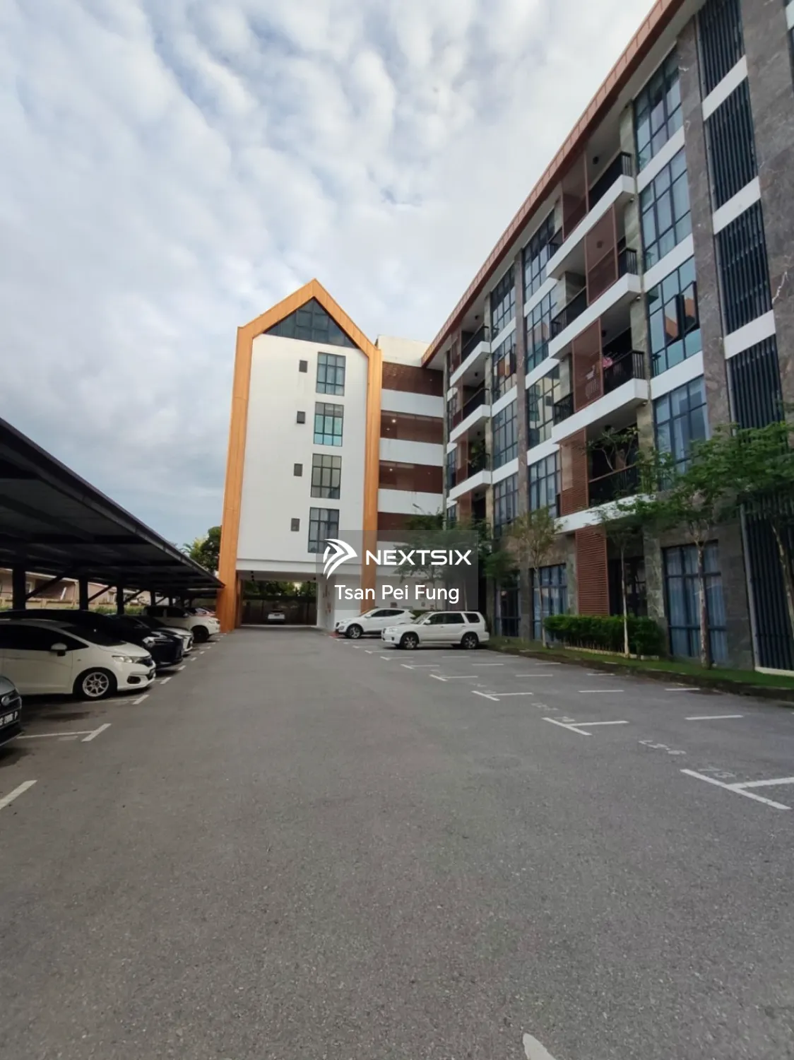 Serviced Residence For Sale in Kuching Sarawak - Image 5