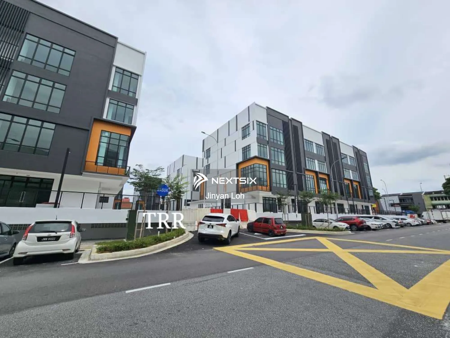 Pelangi Avenue,Taman Pelangi, Leisure Mall,JB